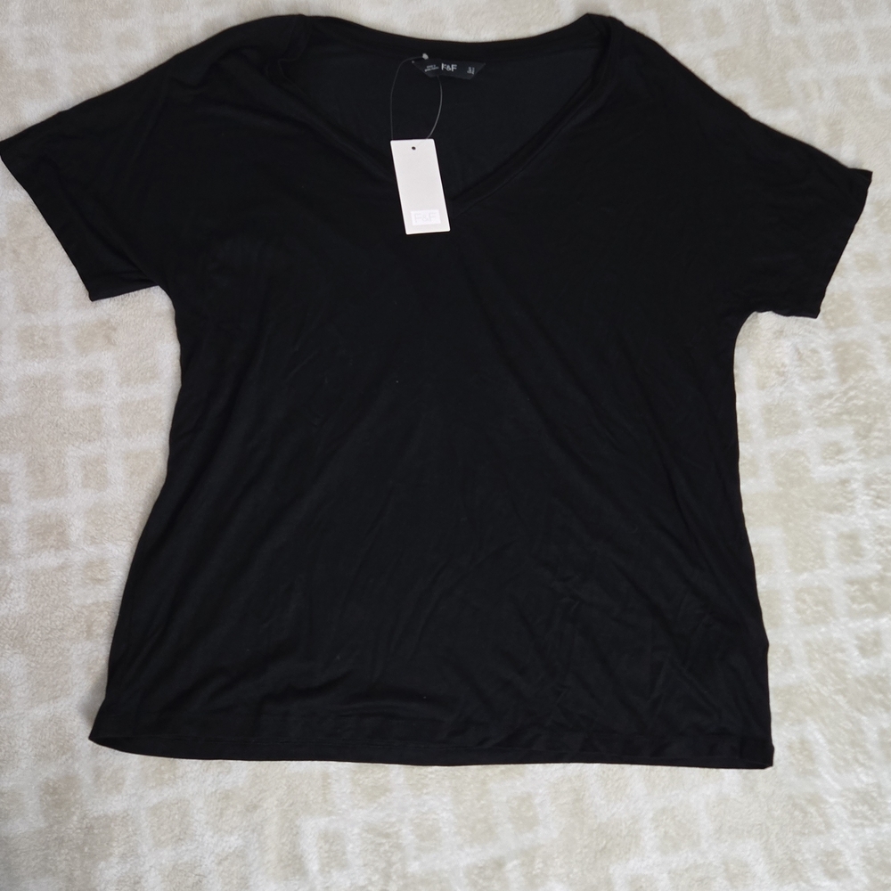F&F Elegant Black V-Neck Short Sleeve Tee